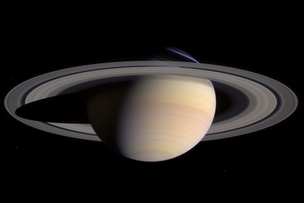 Saturn in natural color by Cassini-Huygens