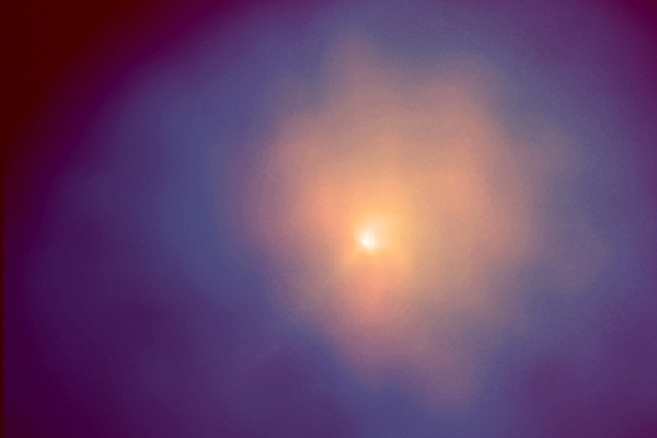 Hyakutake captured by Hubble Telescope with an infrared filter